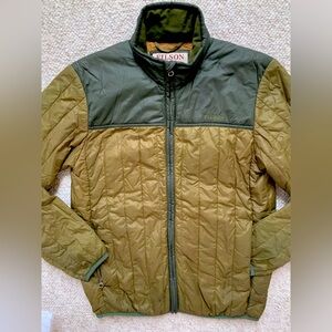 Filson quilted jacket, men’s size small. Very good used condition